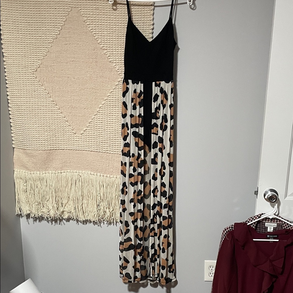 Charlotte Russe Black and Leopard Print Dress